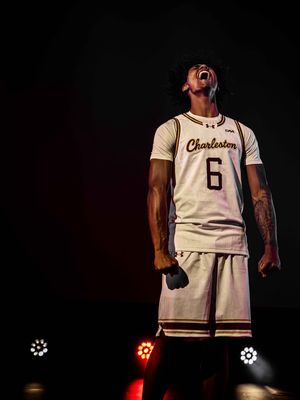 Image post by @shotwithgrace on Instagram