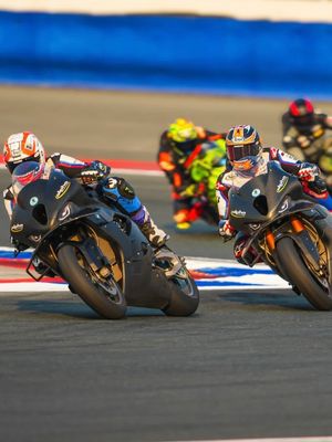 Image post by @nleashd_moto_racing on Instagram