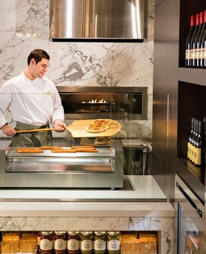 Image post by @nyhiltonmidtown on Instagram