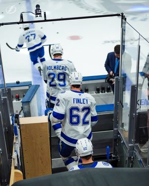 Image post by @TBLightning on Twitter