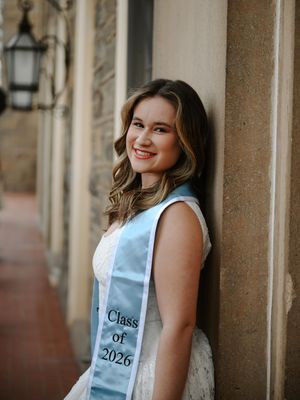 Image post by @jaydynjenayaphotos on Instagram