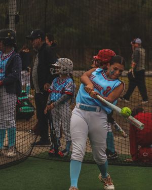 Image post by @softballyouth on Instagram