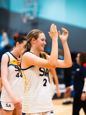 Image post by @basketballaus on Instagram