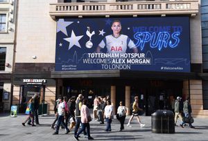 Image post by @SpursWomen on Facebook