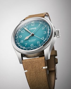 Image post by @oris on Instagram