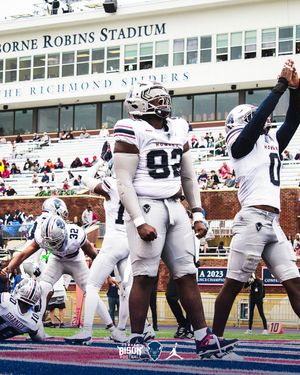 Image post by @hubisonfootball on Instagram
