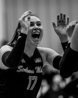 Image post by @petunia.photo on Instagram