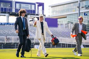 Image post by @gochicagounion on Instagram