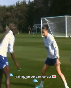 Video post by @westhamwomen on TikTok