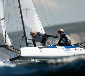 Image post by @tarapacheco_sailing on Instagram