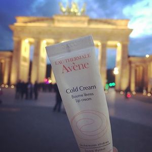 Image post by @aveneusa on Instagram