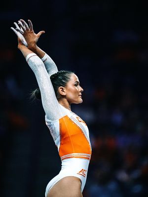 Image post by @tarawalshhh on Instagram