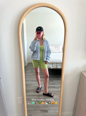 Video post by @deannacollins_ on TikTok