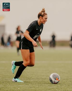 Image post by @ecnlgirls on Instagram