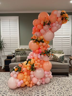 Image post by @balloons_by_victoria_dz on Instagram