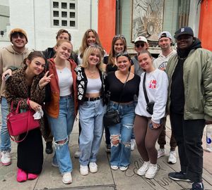 Image post by @quinlosangeles on Instagram