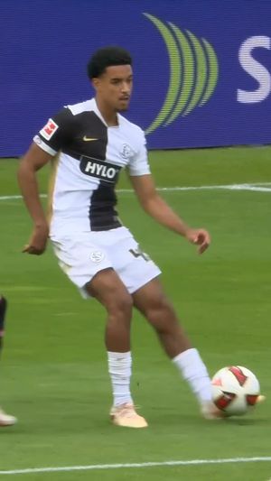 Video post by @dazn_futbol on Instagram