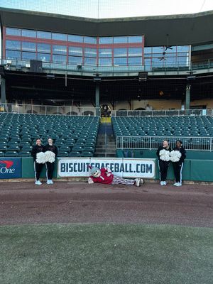 Image post by @TroyAthletics on Twitter