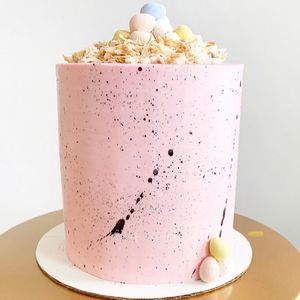 Image post by @theblondewhobakes on Instagram