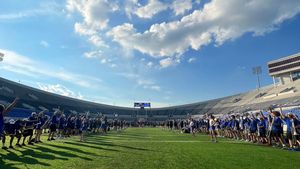 Image post by @uofmemphis on Twitter