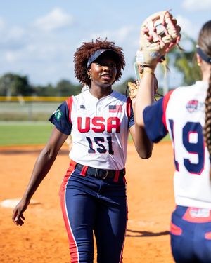 Image post by @usasoftball on Instagram
