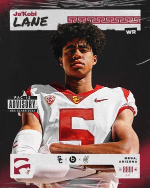 Image post by @uscfb on Twitter