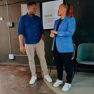 Image post by @mumbindungu on Instagram