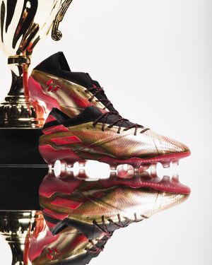Image post by @soccerdotcom on Instagram