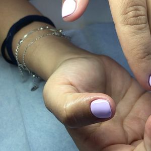 Image post by @nestanails on Instagram