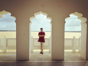Image post by @vikramsampath on Instagram