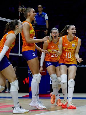 Image post by @volleybaldames on Instagram
