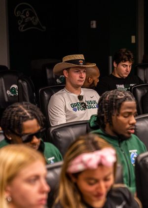 Image post by @GreenWaveFB on Twitter