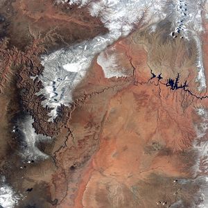 Image post by @iss on Instagram
