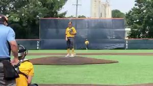 Image post by @perfectgameusa on Instagram