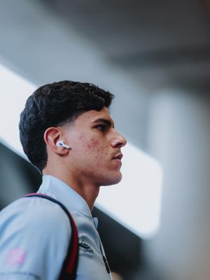 Image post by @westham on Instagram