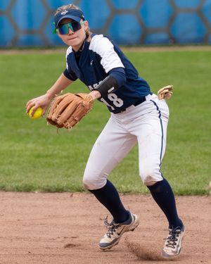 Image post by @ithaca_softball on Instagram