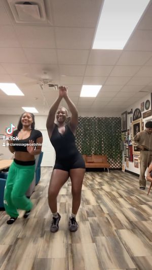 Video post by @claressashields on Instagram