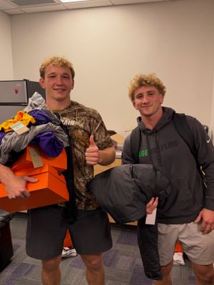 Image post by @uni_panther_wrestling on Instagram