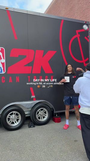 Video post by @_hannahparr on TikTok