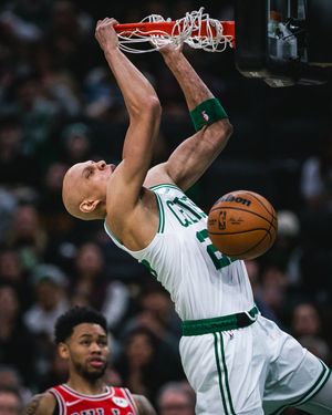 Image post by @celtics on Twitter