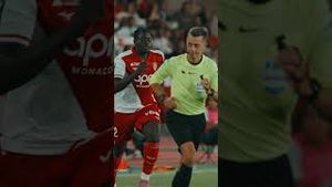 Video post by @asmonaco on YouTube