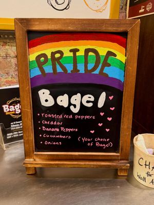 Image post by @bagelstreetdeli on Instagram