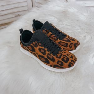 Image post by @shopfillyflair on Instagram