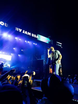 Image post by @countryjamusa on Instagram