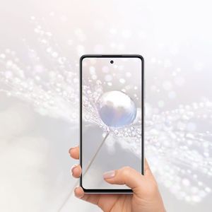 Image post by @samsungromania on Instagram