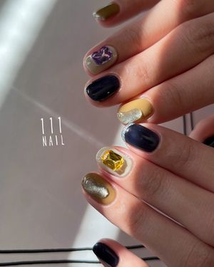 Image post by @111nail_omotesando on Instagram