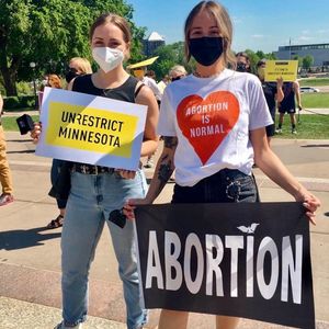 Image post by @shoutyourabortion on Instagram