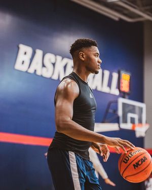Image post by @spidermbb on Instagram