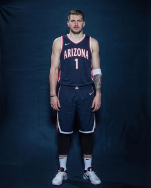 Image post by @magichourai on Instagram