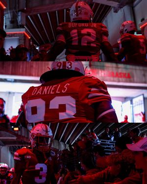 Image post by @samwallarice on Twitter